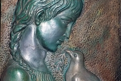 La niña y la paloma